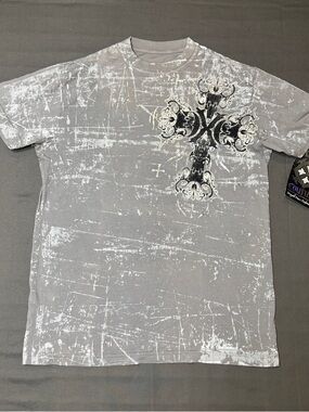 Xtreme Couture Men's Gray Short-Sleeve Graphic Metallic Cross Tee